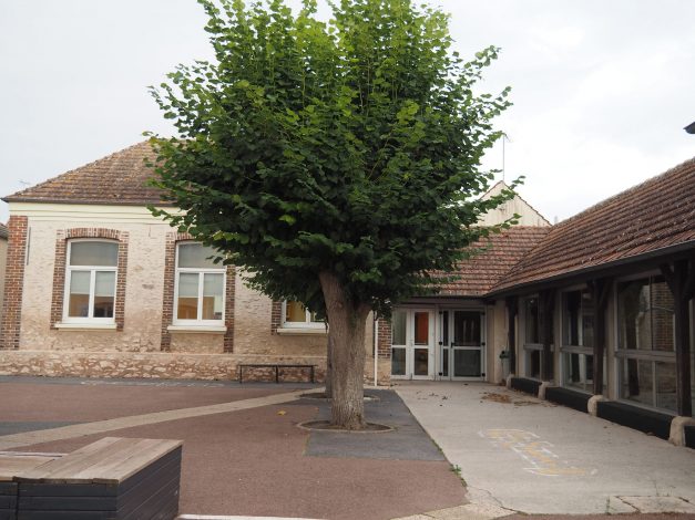École Les 2 Tilleuls à Pécy